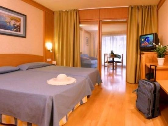 Фото Guitart Central Park Aqua Resort