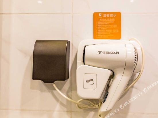 Фото 7 Days Inn Dazhou The Central Plaza Branch