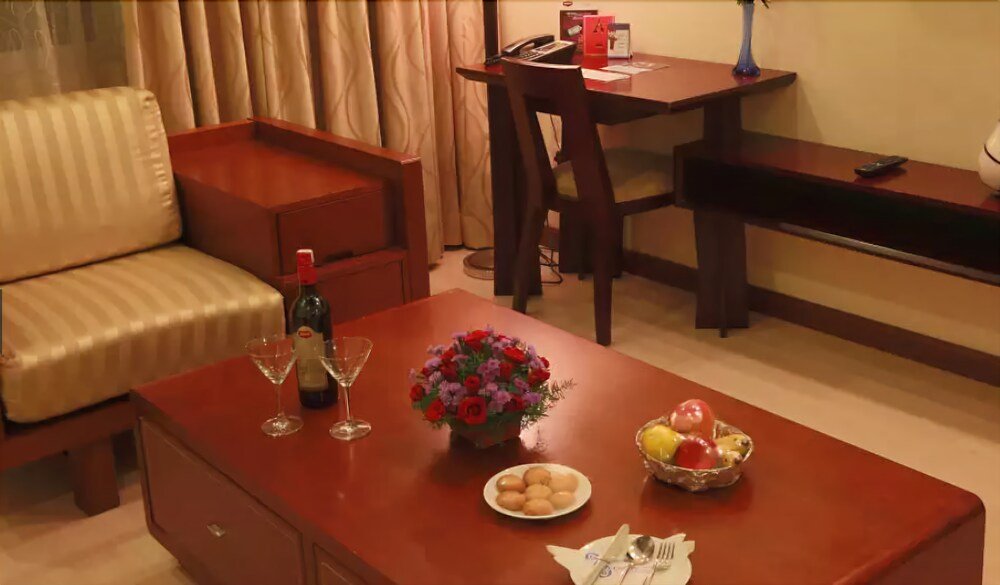 Фото Hotel Abhimaani Vasathi