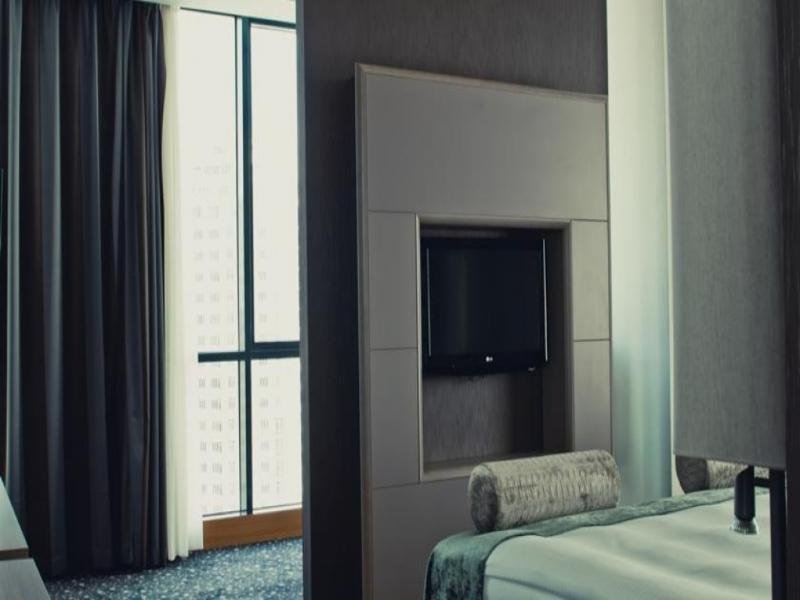 Фото Chirag Plaza