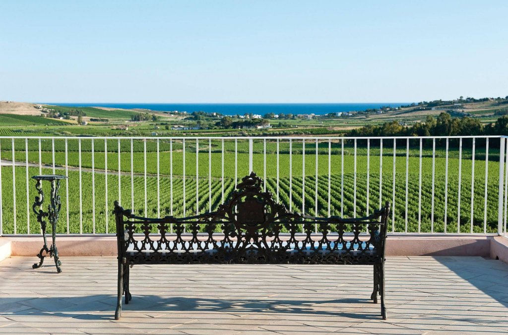 Фото La Foresteria Planeta Estate