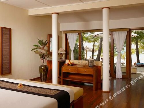 Гостиница Bayview The Beach Resort в Сандоуэе