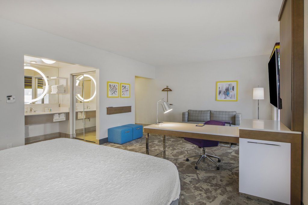 Фото Hampton Inn & Suites Raleigh-Durham Airport-Brier Creek by Hilton