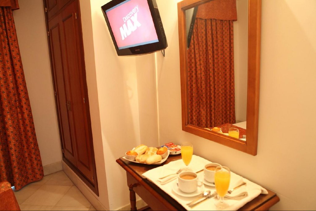 Фото Hostal Chaikana