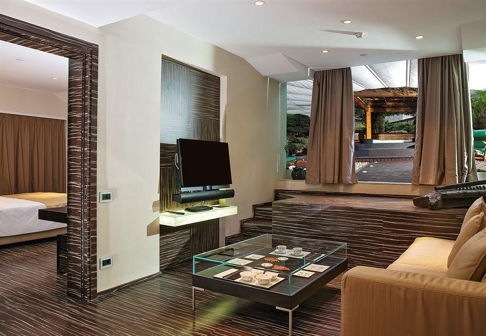 Фото Romeo Hotel