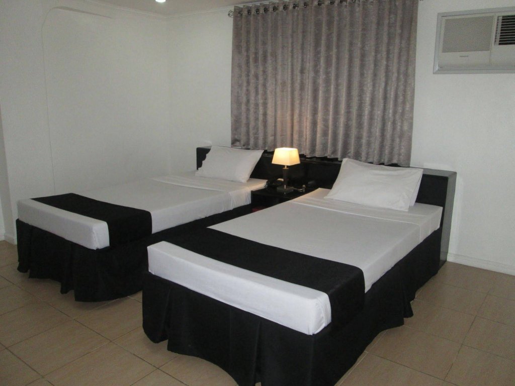 Фото The Contemporary Hotel