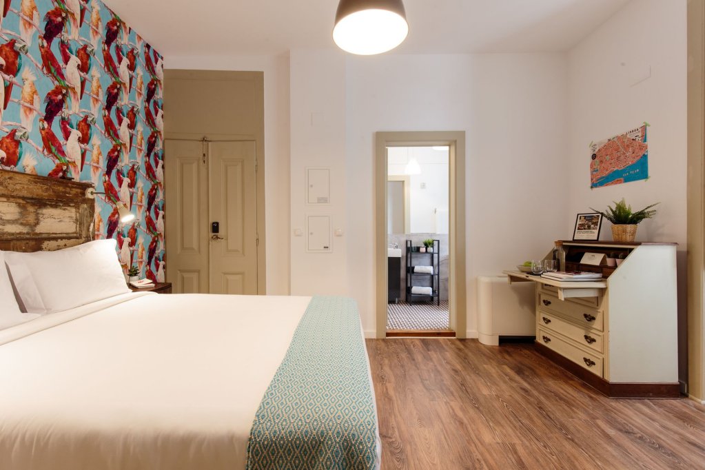 Фото The Indy House - Rooms and Apartments