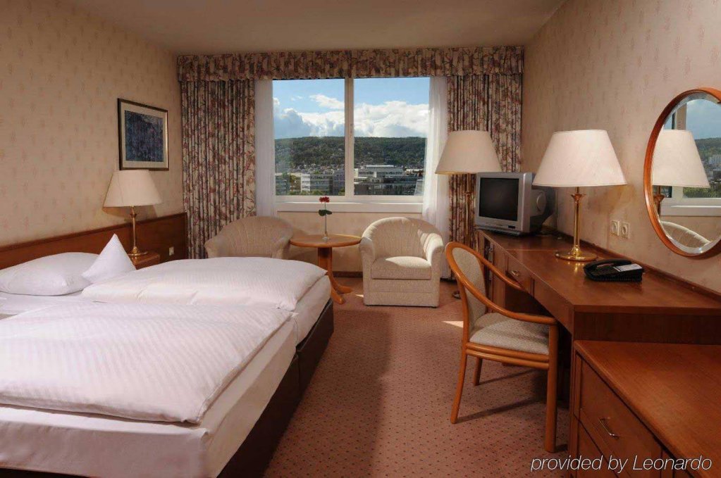 Фото Maritim Hotel Stuttgart