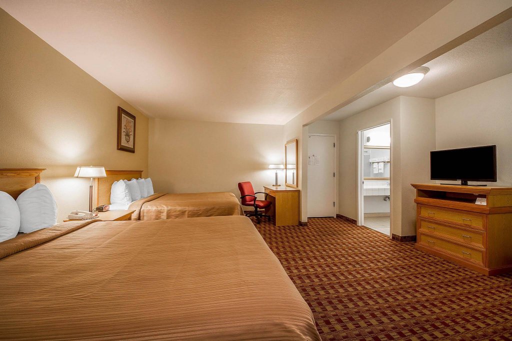 Фото Quality Inn & Suites Capitola by the Sea