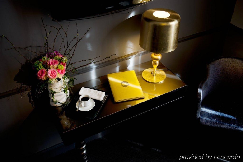 Фото Hotel Lumen Paris Louvre