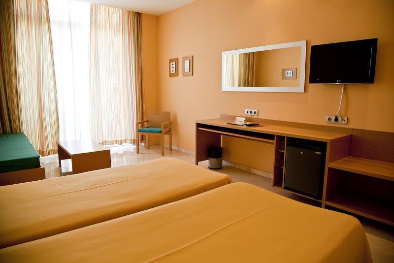 Фото Hotel Mediterraneo Benidorm