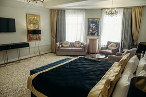 Royal B Hotel (Пермитин көшесі, 2), қонақ үй  Өскеменде