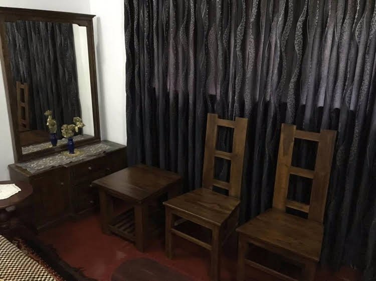 Фото Days Inn Kandy