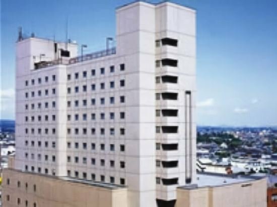Гостиница Maebashi Hotel в Маэбаси