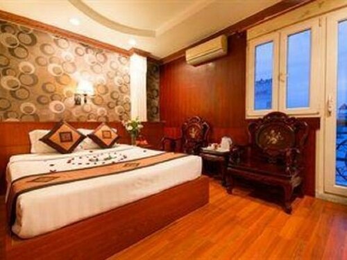 Гостиница Cosmo Square Hotel в Хошимине