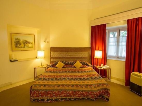 Фото Shikarbadi Hotel