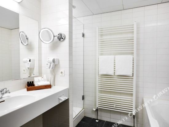 Фото Grand Hotel Karel V