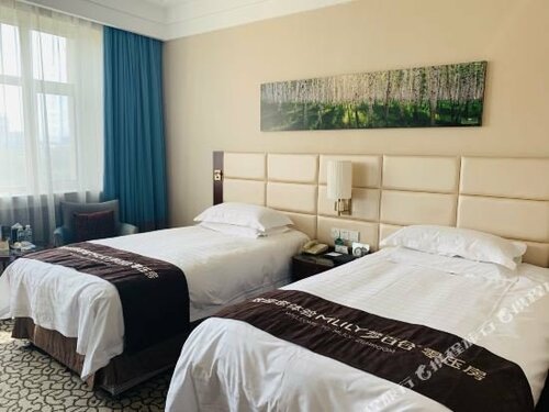 Гостиница GreenTree Alliance Hulunbeier Zhalantun Railway Station Hotel в Чжаланьтуни