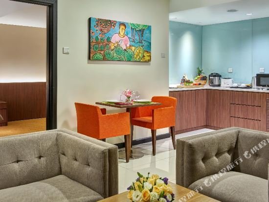 Фото Oakwood Hotel & Residence Kuala Lumpur