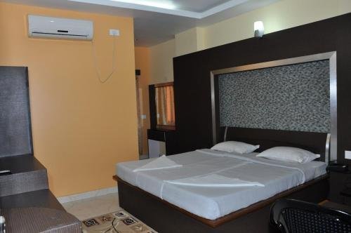 Фото Hotel Barbereek Inn