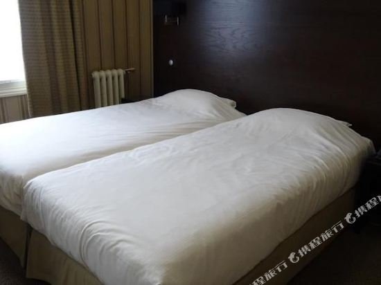 Фото Le Grand Hotel De Tours