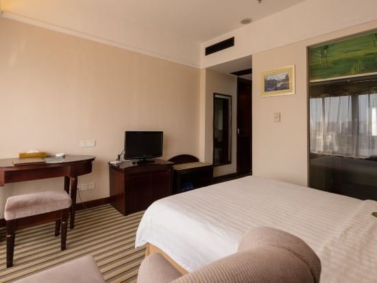 Фото Friendship Hotel