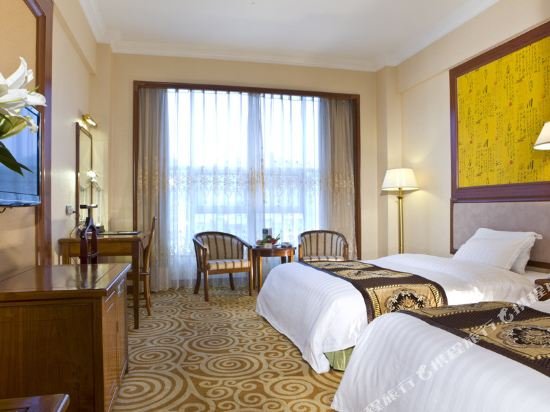 Фото Dongguan Gladden Hotel