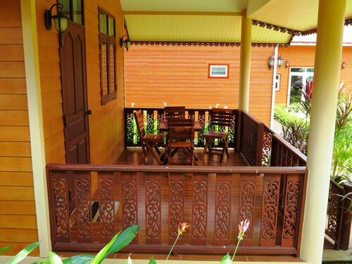 Гостиница Pongsin Resort and Restaurant в Провинции Сисакет