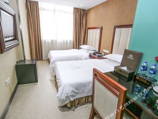 Фото Tai Xiang Business Inn