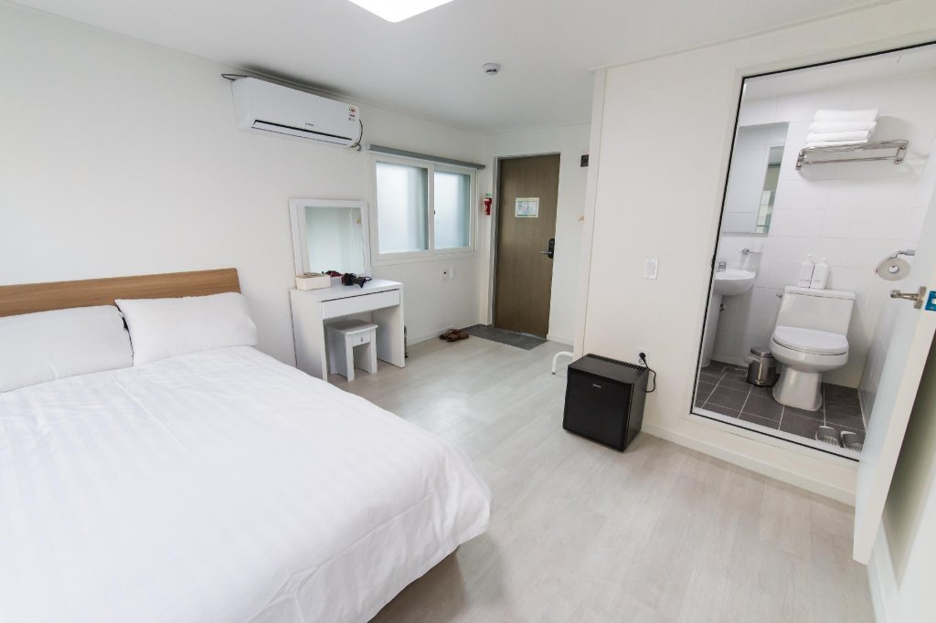 Фото K-pop Hotel Seoul Tower