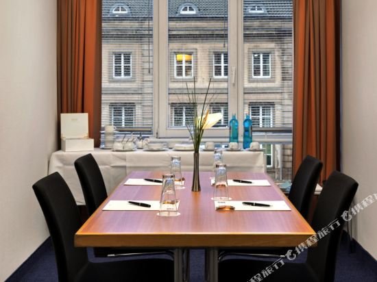 Фото Flemings Express Frankfurt