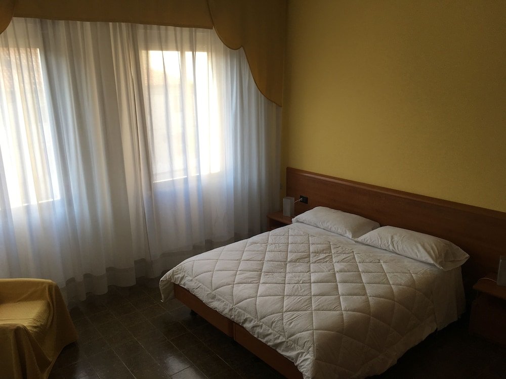 Фото Hotel Centrale