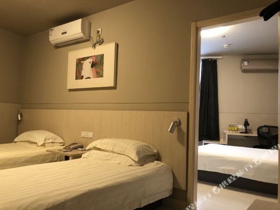 Фото Jinjiang Inn Shanghai Lujiabang Road