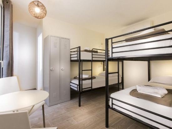 Фото Enjoy Hostel