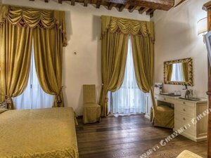 Гостиница Hotel Atlantic Palace Florence