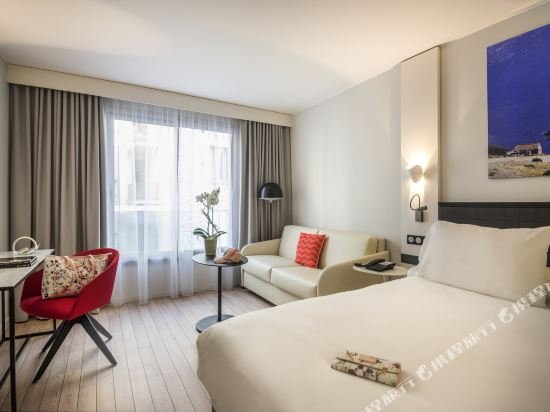 Фото Hôtel Mercure Ajaccio