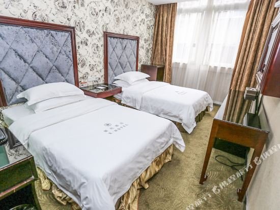 Фото Tai Xiang Business Inn