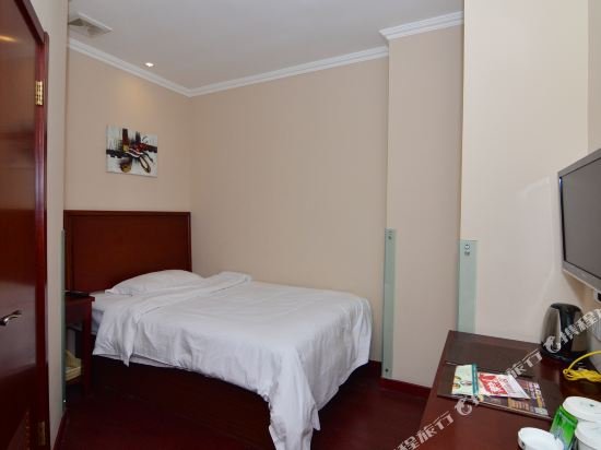 Фото GreenTree Inn Qingdao Jiaozhou Fuzhou South Road Datong Building Express Hotel