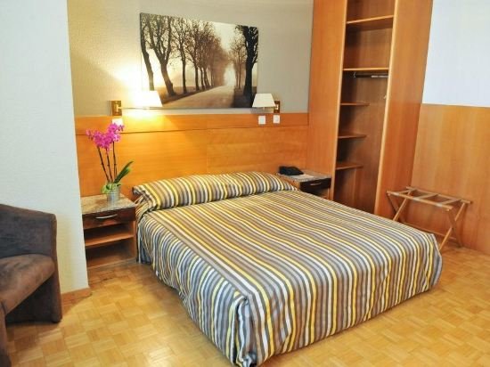 Фото Hotel Des Alpes