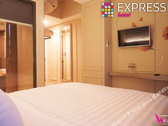 Фото Expressia Hotel Makassar