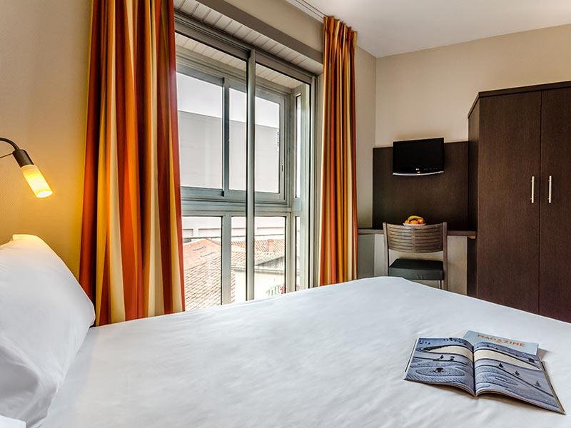 Фото Hôtel Victor Hugo