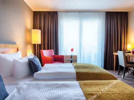 Фото Leonardo Hotel Heidelberg City Center