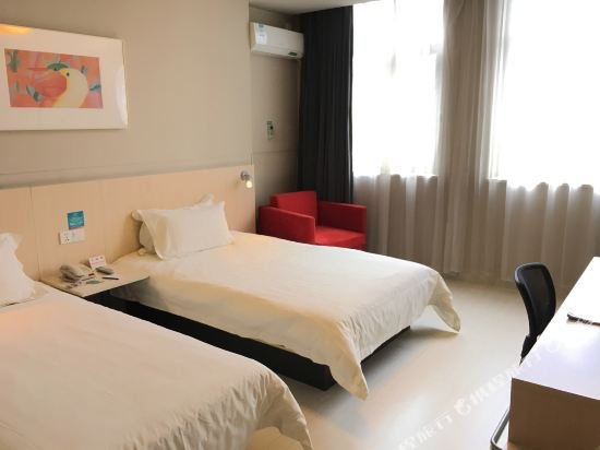 Фото Jinjiang Inn Zhuji Datang Hotel