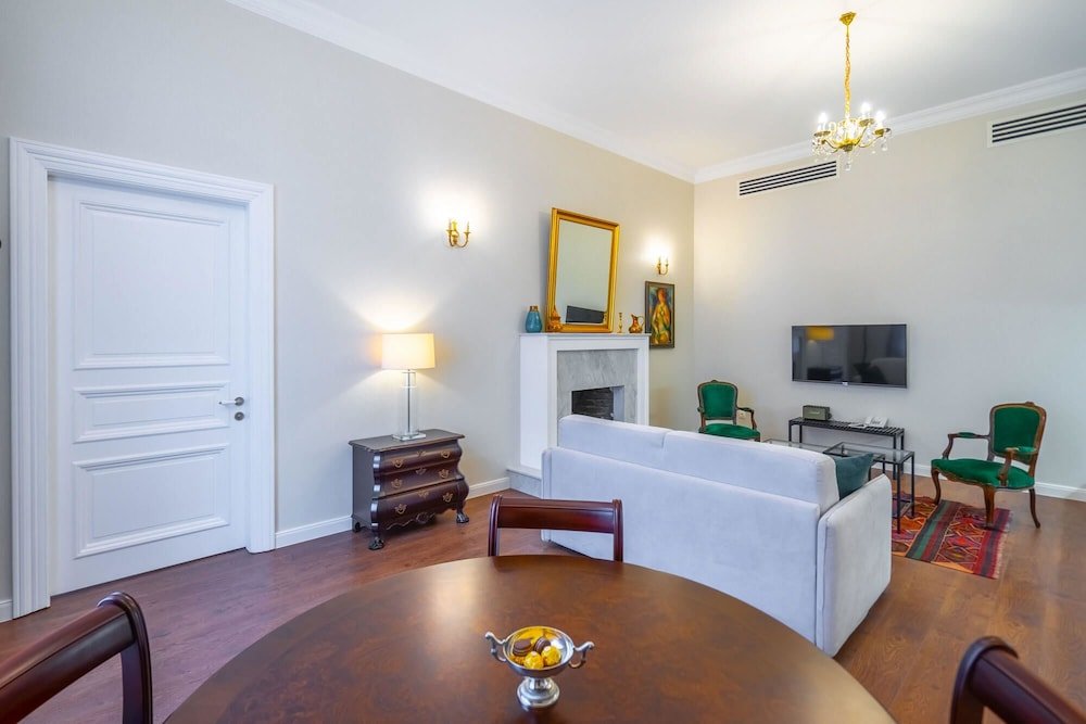 Фото Tiflis Opera Aparthotel