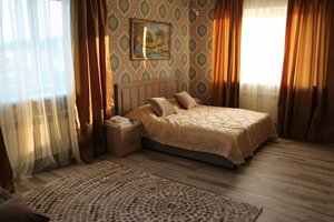 Белые ивы (rabochiy posyolok Bazarny Karabulak, Ippodromnaya ulitsa, 8), hotel