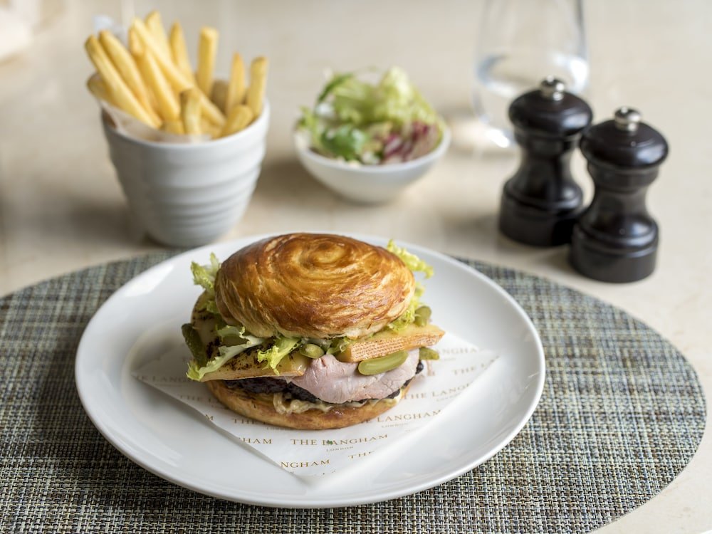 Фото The Langham