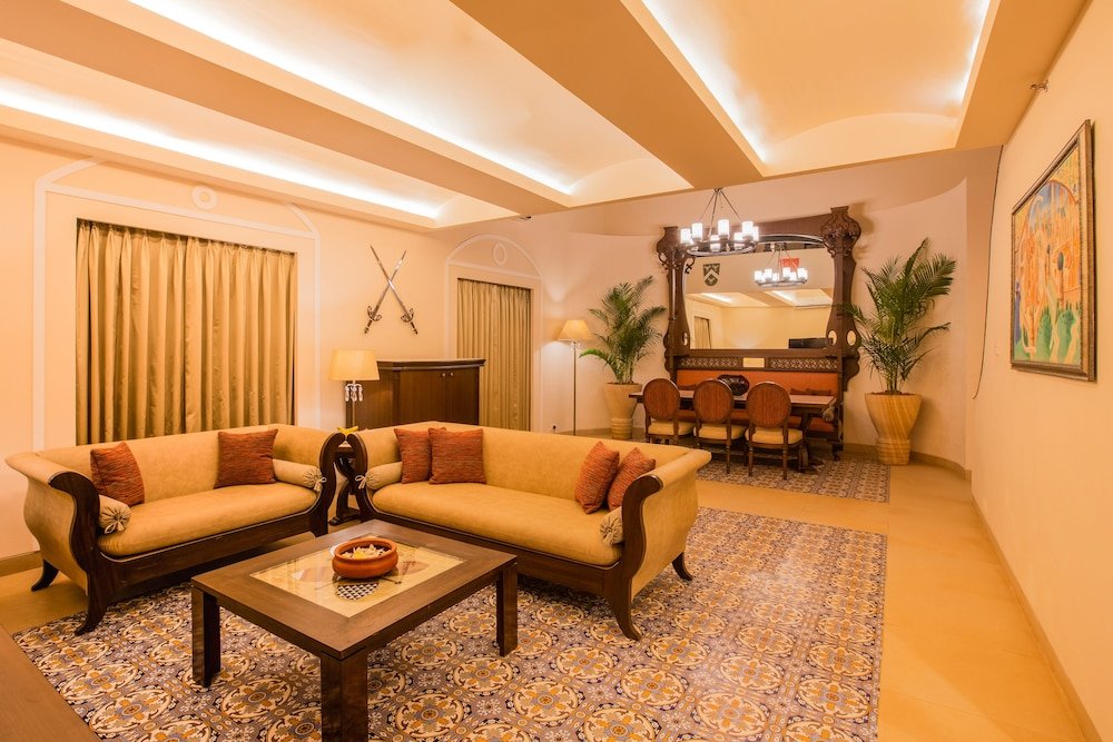 Фото Lemon Tree Amarante Beach Resort, Goa