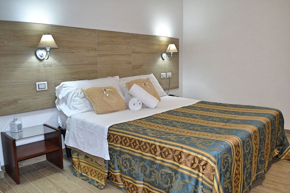 Фото Hotel La Bussola