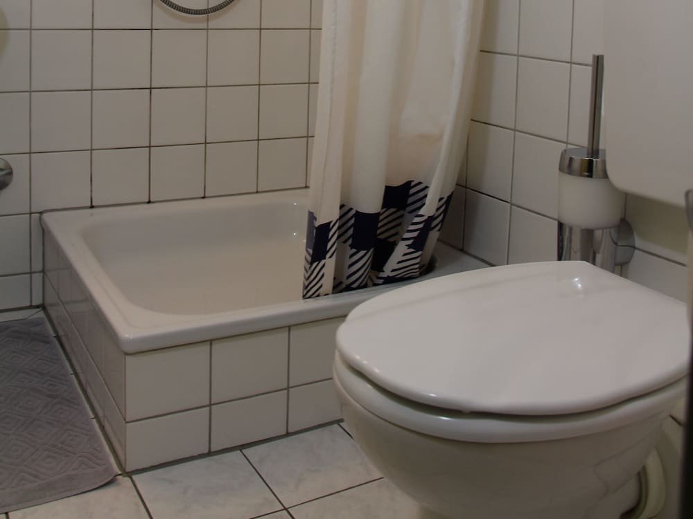 Фото Hotel Bayrischer Hof