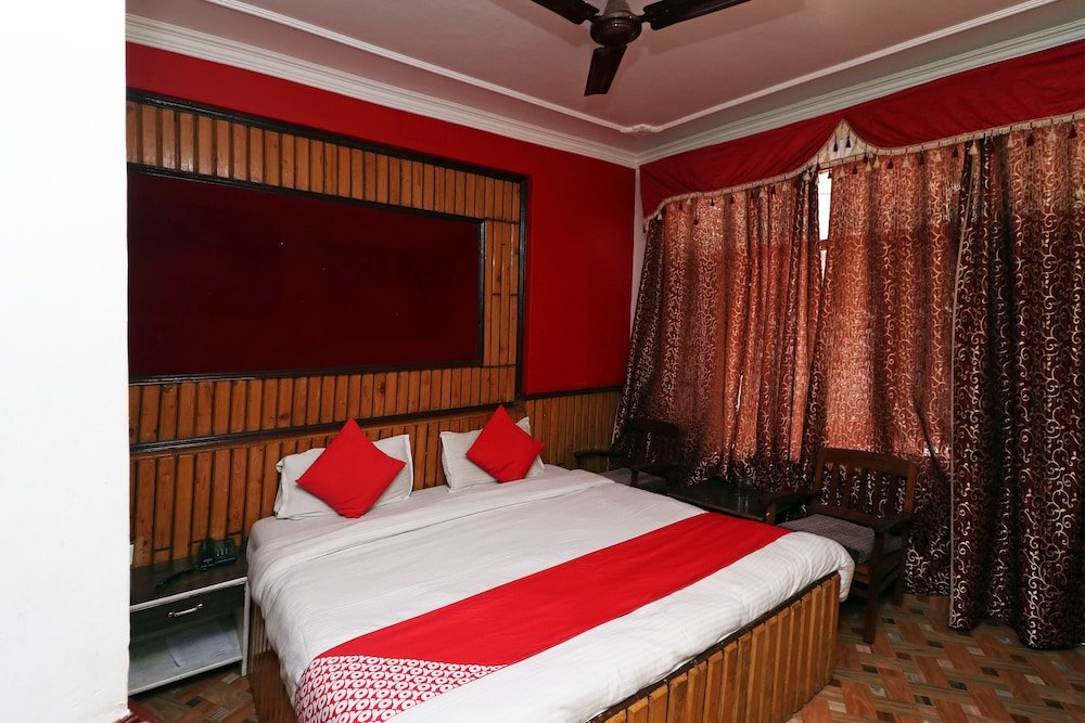 Фото Oyo 4751 Hotel Akashdeep